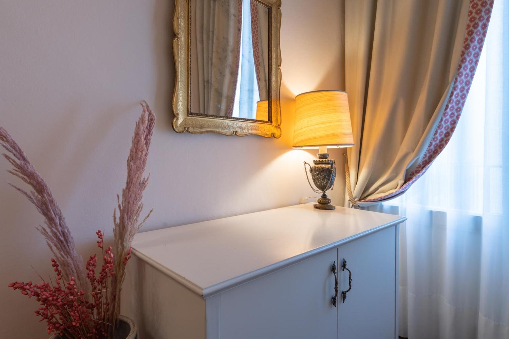 Residenza Del Borgo Pensión Florencia